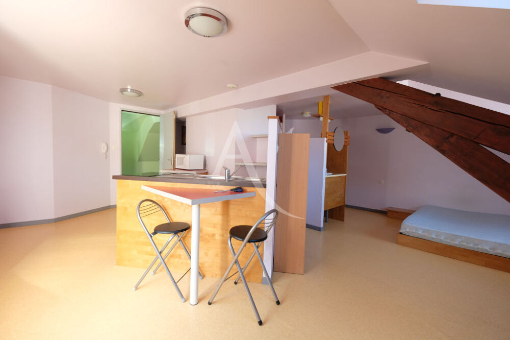 EPINAL - Studio semi équipé de 27m2 - INTERNET - BUANDERIE