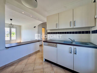  Appartement à louer 4 pièces 62 m²