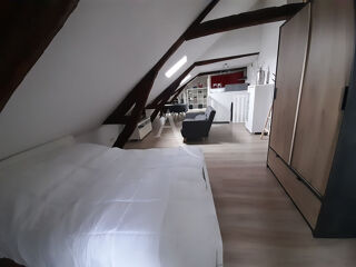  Appartement à louer 1 pièce 27 m²