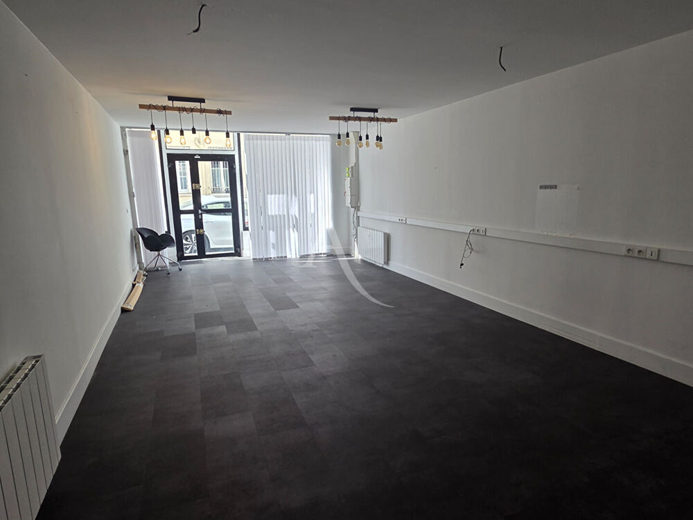 Vente Appartement Viager Libre par Dame de 78 ans Paris 14