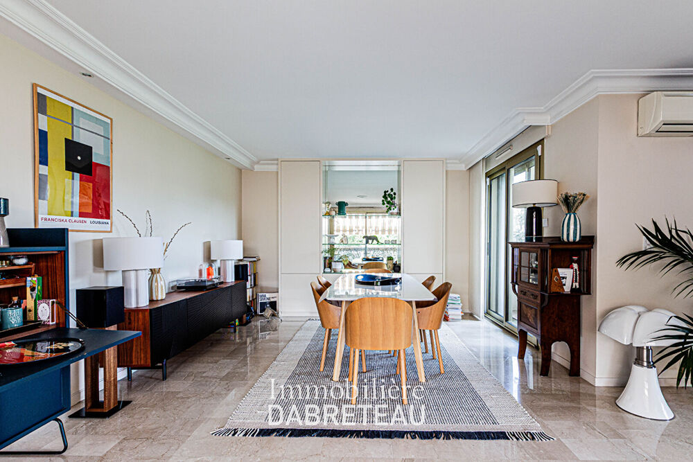 Appartement 4 pièce(s) de 142 m² à louer à Lyon 4