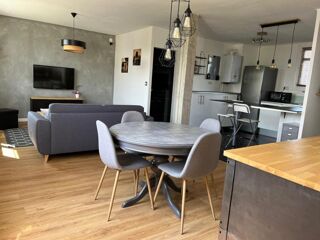  Appartement à louer 2 pièces 56 m²