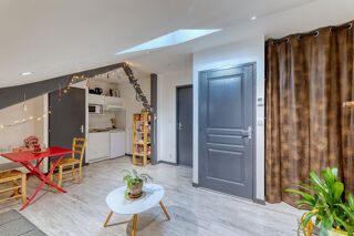  Immeuble � vendre 7 pi�ces 124 m�