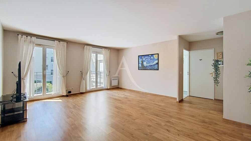 Vente Appartement Appartement 4 pièces à vendre à Massy Vilmorin -94,81 m² -3 chambres ? Double balcon - 2 parkings - CAVE Massy