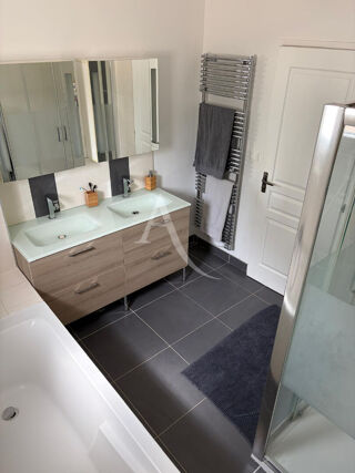  Maison à vendre 5 pièces 156 m²