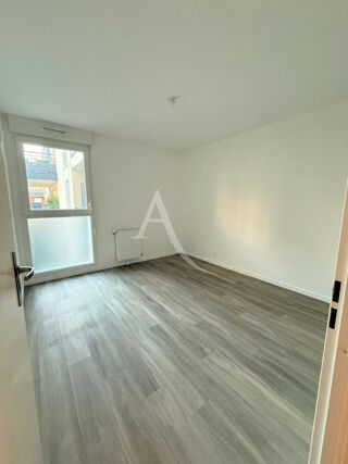  Appartement à louer 2 pièces 46 m²