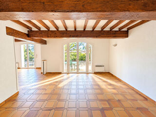 Location Maison EGUILLES - Villa de 115m² sur 2186 m² de terrain Eguilles
