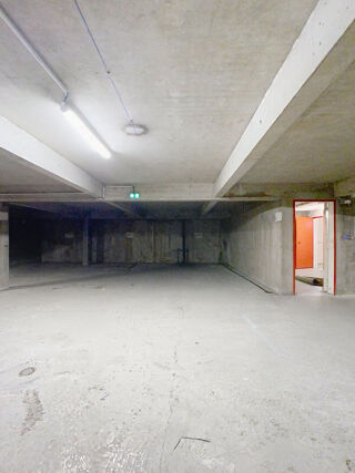  Parking / Garage � vendre 