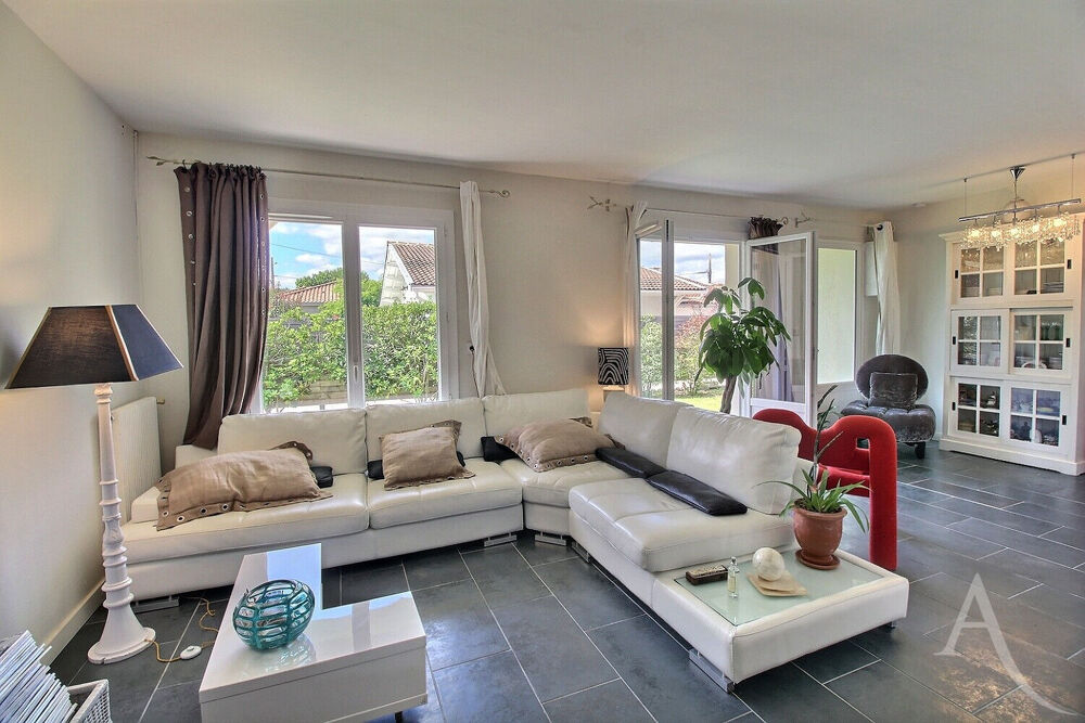 Maison 5 pièces 114 m² · à Gujan Mestras · 114 m² · 450 000 €