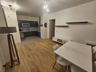  Appartement à louer 2 pièces 40 m²