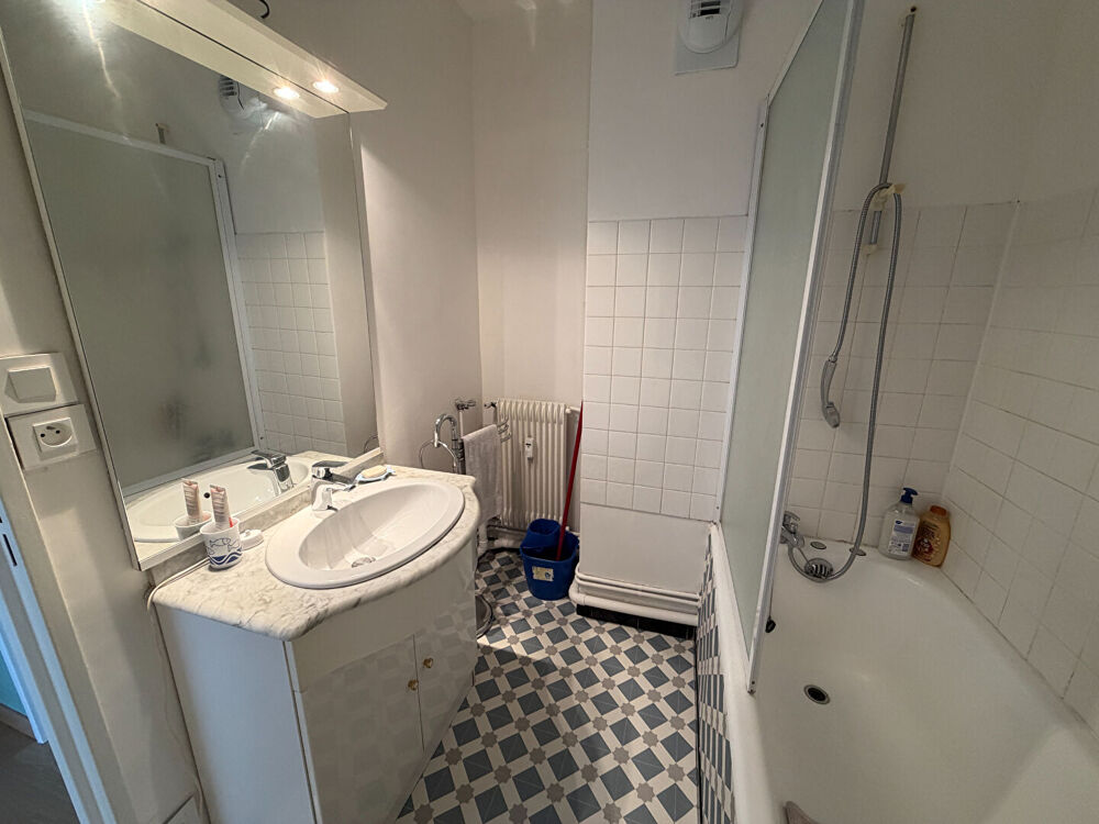 Location Appartement A louer - Appartement T2 meublé avec loggia et garage - Angers secteur Jardin des Plantes Angers
