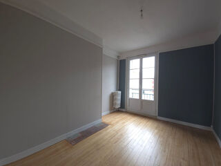  Appartement à louer 3 pièces 51 m²