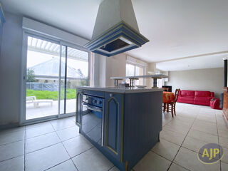  Maison � vendre 7 pi�ces 182 m�