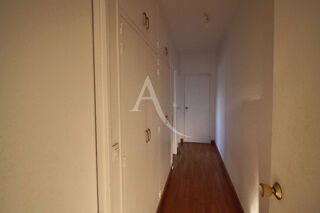  Appartement à louer 3 pièces 70 m²