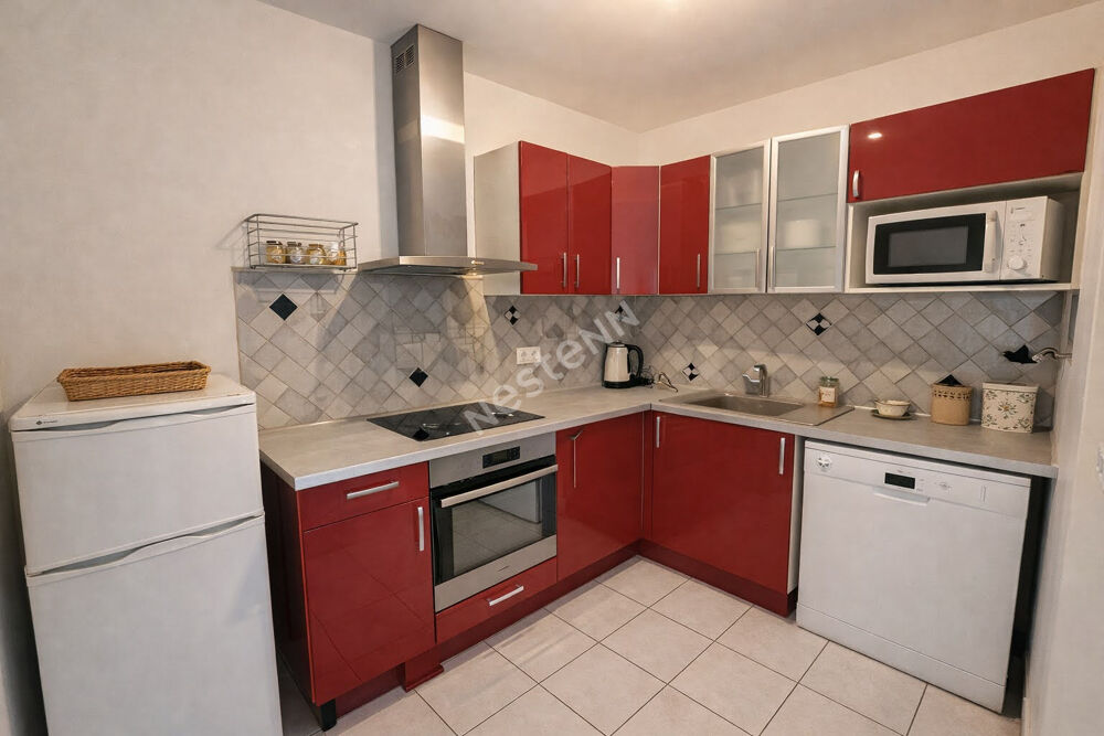 Vente Appartement Appartement La Ciotat de 2 pièces en rez de jardin de 28.84 m² La ciotat