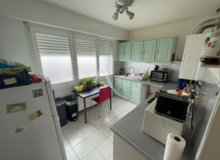  Appartement  louer 4 pices 82 m