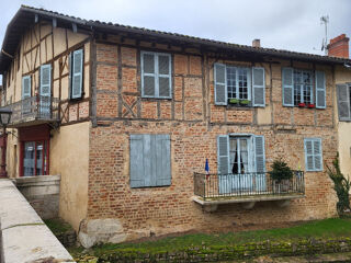  Immeuble à vendre 15 + pièces 299 m² Chatillon sur chalaronne