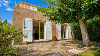 Vente Maison Villa Carqueiranne non mitoyenne 109 m² T5 au calme, rénovée Carqueiranne