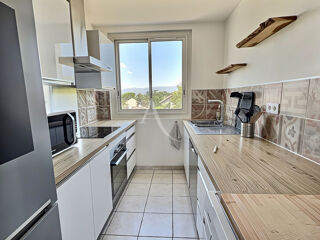  Appartement à louer 3 pièces 61 m²