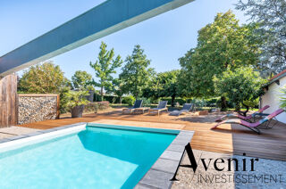  Maison � vendre 9 pi�ces 332 m�