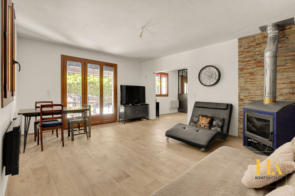 Vente Maison RARE Maison au milieu d'un bois, Cépet 102 m2, T5, 4200 m2 de terrain arboré Cepet