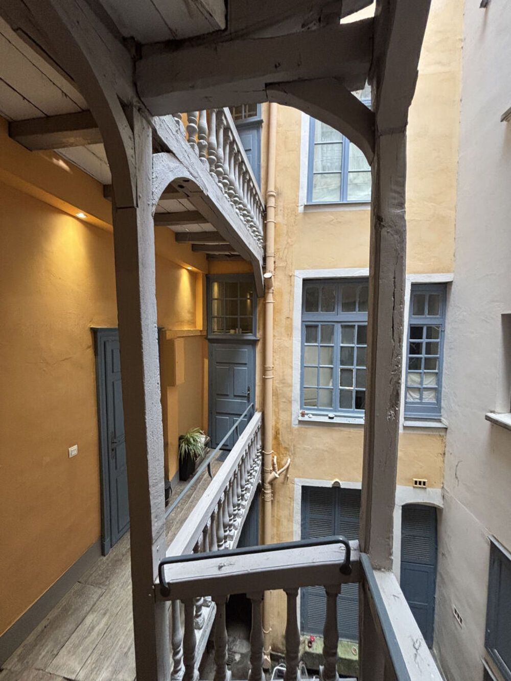 Vente Appartement RENNES CENTRE - T3 81,55 M² - CHARME DE L'ANCIEN Rennes