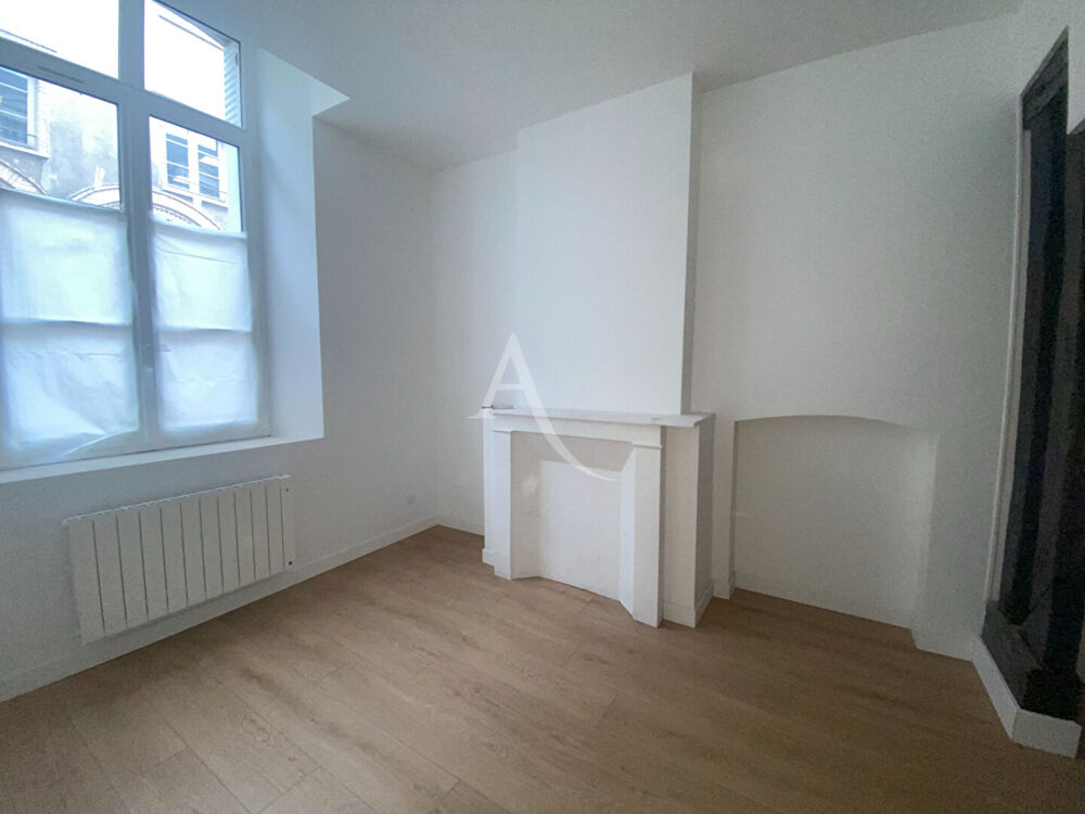 APPARTEMENT CENTRE VILLE ORLEANS T2 32.9M²