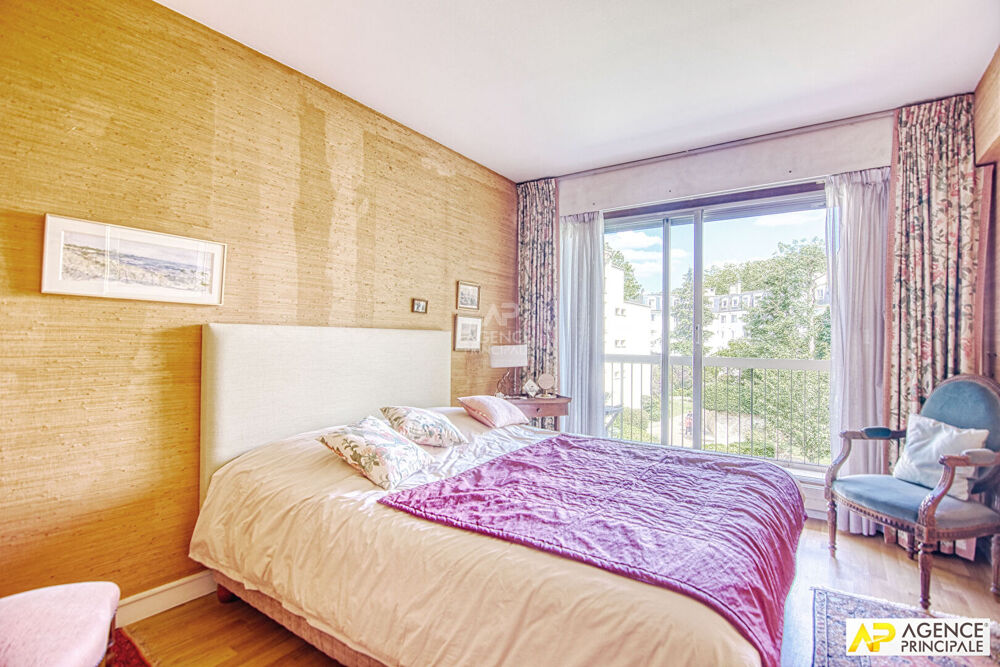 à vendre  Appartement Versailles (78000)