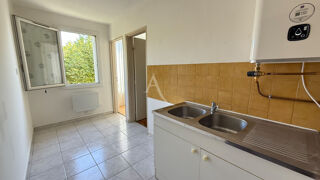  Appartement à louer 2 pièces 53 m²