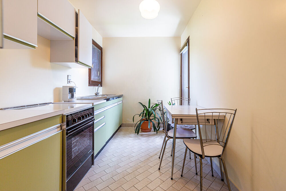 AGENCE IMMOBILIERE LAFORET - EXCLUSIVITE - "CAMÉLIA" - ANNECY-LE-VIEUX - APPARTEMENT TRAVERSANT T2 de 59.29m² - BALCONS - CAVE