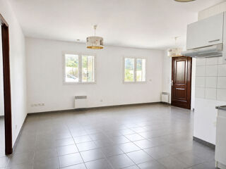  Appartement à louer 3 pièces 58 m²