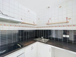  Appartement à louer 4 pièces 123 m²