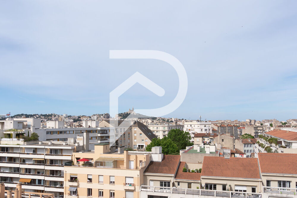 Appartement 4 pièce(s) 76 m2 Marseille 13005