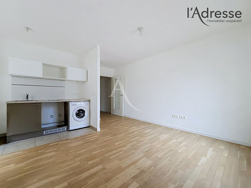 Vente Appartement SURESNES/ Place de la Halle - Appartement 2 pièces 42m² - 1 Terrasse - 1 Parking Suresnes