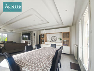  Maison à vendre 9 pièces 263 m²