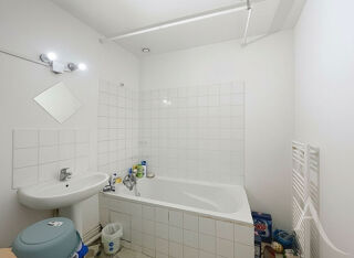  Immeuble à vendre 15 + pièces 337 m²