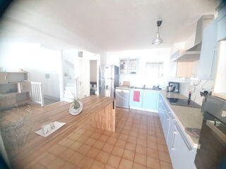  Maison à louer 4 pièces 77 m²