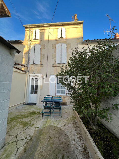   Maison de ville 1 chambre + cour Maison - 3 pice(s) - 52 m