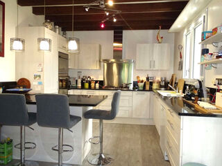  Maison � vendre 9 pi�ces 220 m�