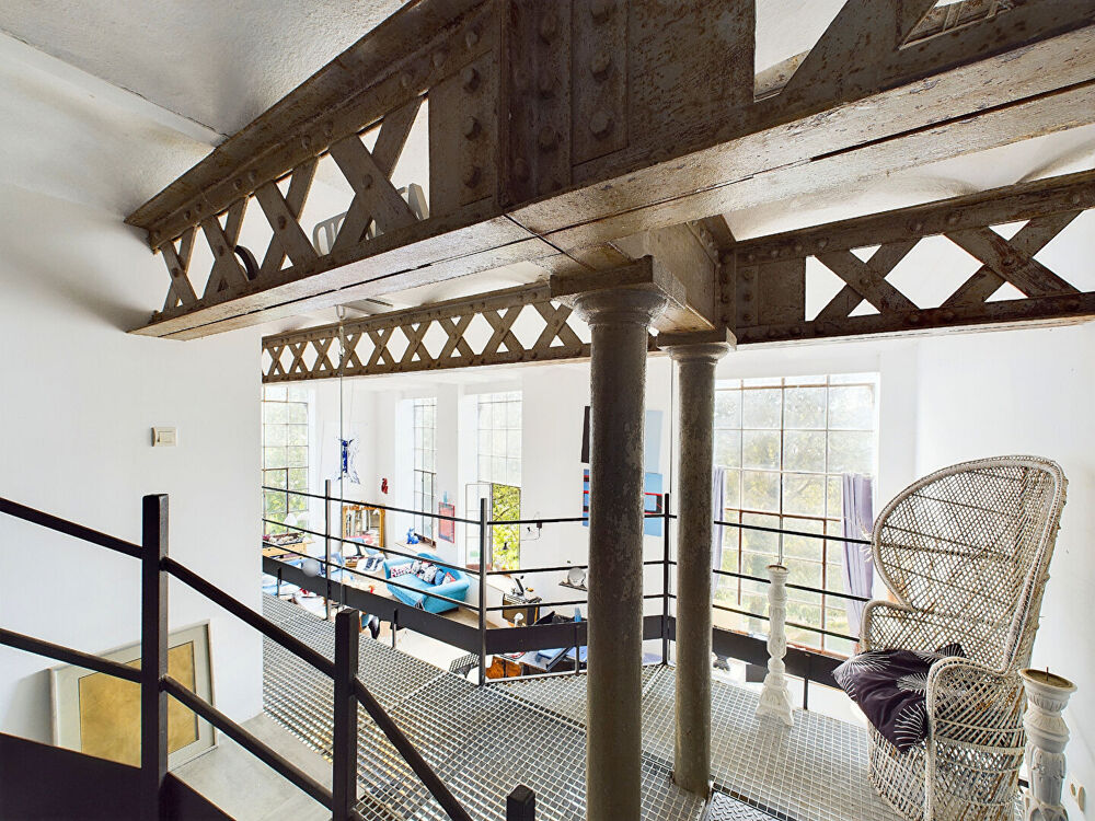 LOFT de 245m² SUR 3 PLATEAUX D'ANS UNE ANCIENNE FILATURE SUR PARCELLE DE 900M² SITUE A VILLENEUVE DE BERG 07170