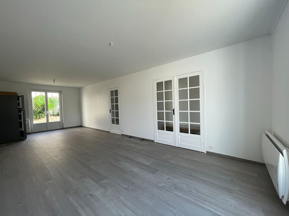 Location Maison Maison Chartres 5 pièce(s) 110.23 m2 Chartres