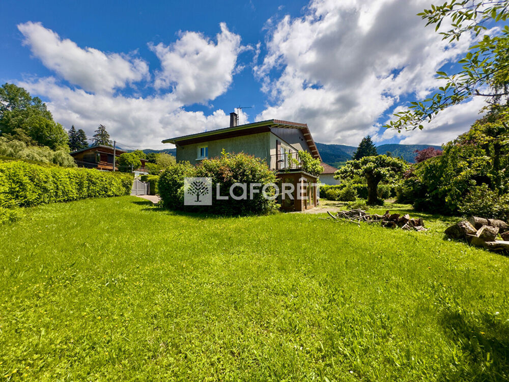 Maison Saint Martin D Uriage 8 pièce(s) 182 m2