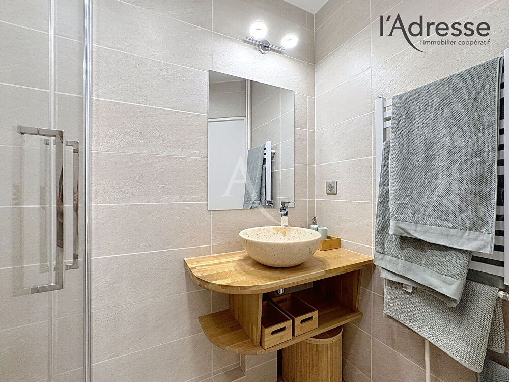 Location Appartement PUTEAUX/Gare STUDIO 31 m² avec cave et balcon Puteaux