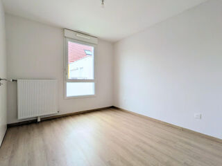  Appartement à louer 2 pièces 42 m²