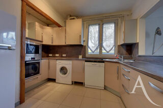  Maison à louer 4 pièces 80 m²