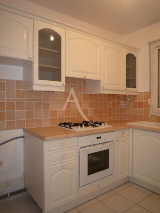 Appartement à louer 2 pièces 40 m²