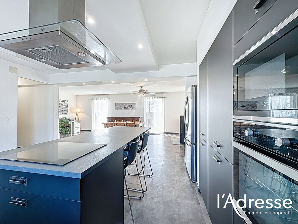 Maison Montenay, 4 chambres,141 m²