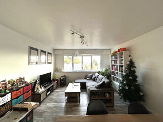  Appartement  vendre 4 pices 82 m