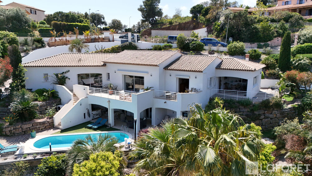 Maison Frejus 5 pièce(s) 170 m2