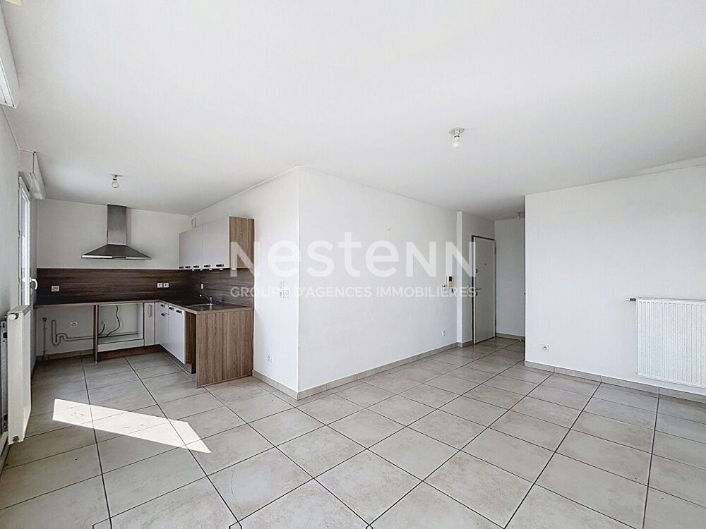 Vente Appartement Appartement T4 BRON - 76 m2 - 3 chambres - Grande terrasse - Garage PMR - Immeuble récent - 69500 BRON Bron